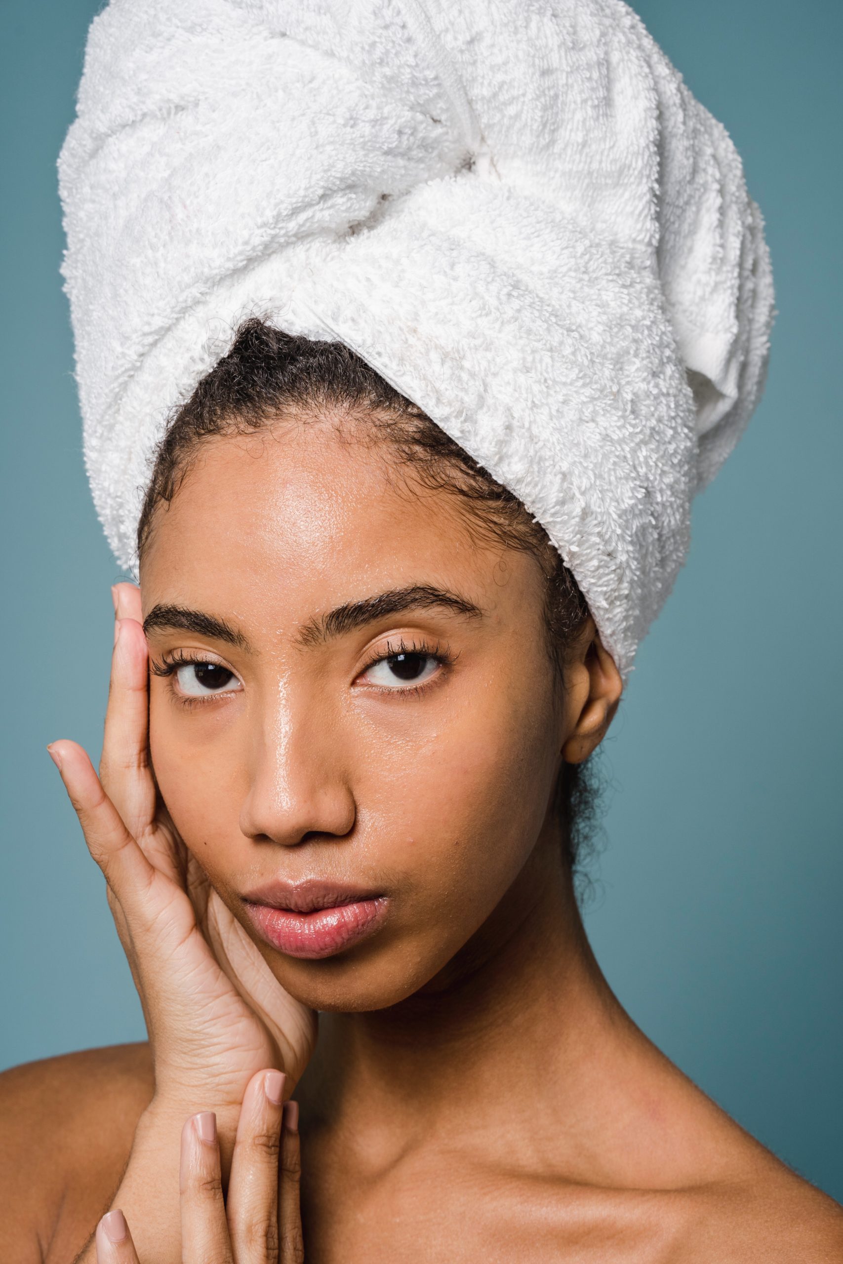 How to transition to a clean skincare routine and clean skincare products #CleanSkincare #NonToxicSkincare #NonToxicBeauty #TheDimpleLife #CleanLiving